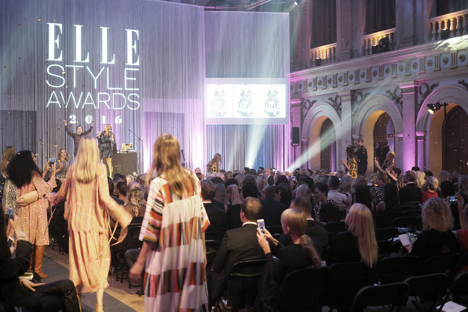 C and the city - ELLE Style Awards 2016 at Vanha Ylioppilastalo in Helsinki, Finland - read more on the blog: //www.idealista.fi/charandthecity/2016/10/23/elle-style-awards-2016/